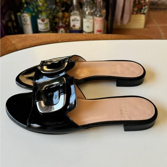 Stuart Weitzman * Black Patent Leather Buckled Sandal * Size  7.5M - Picture 4 of 4